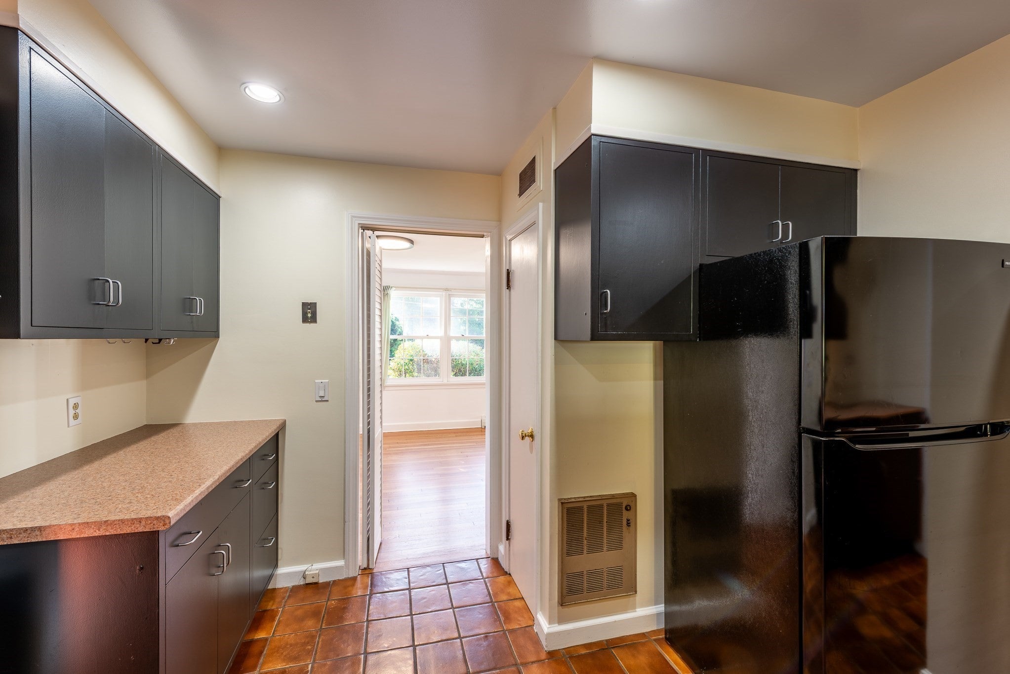 18 Dana St, Amherst, MA, 18 Dana St, Amherst, MA Photo #10