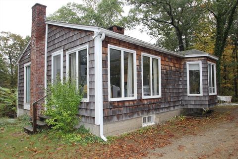 Photo of 200-202 N. Main St, Middleton, MA 01949 (MLS # 73510809)