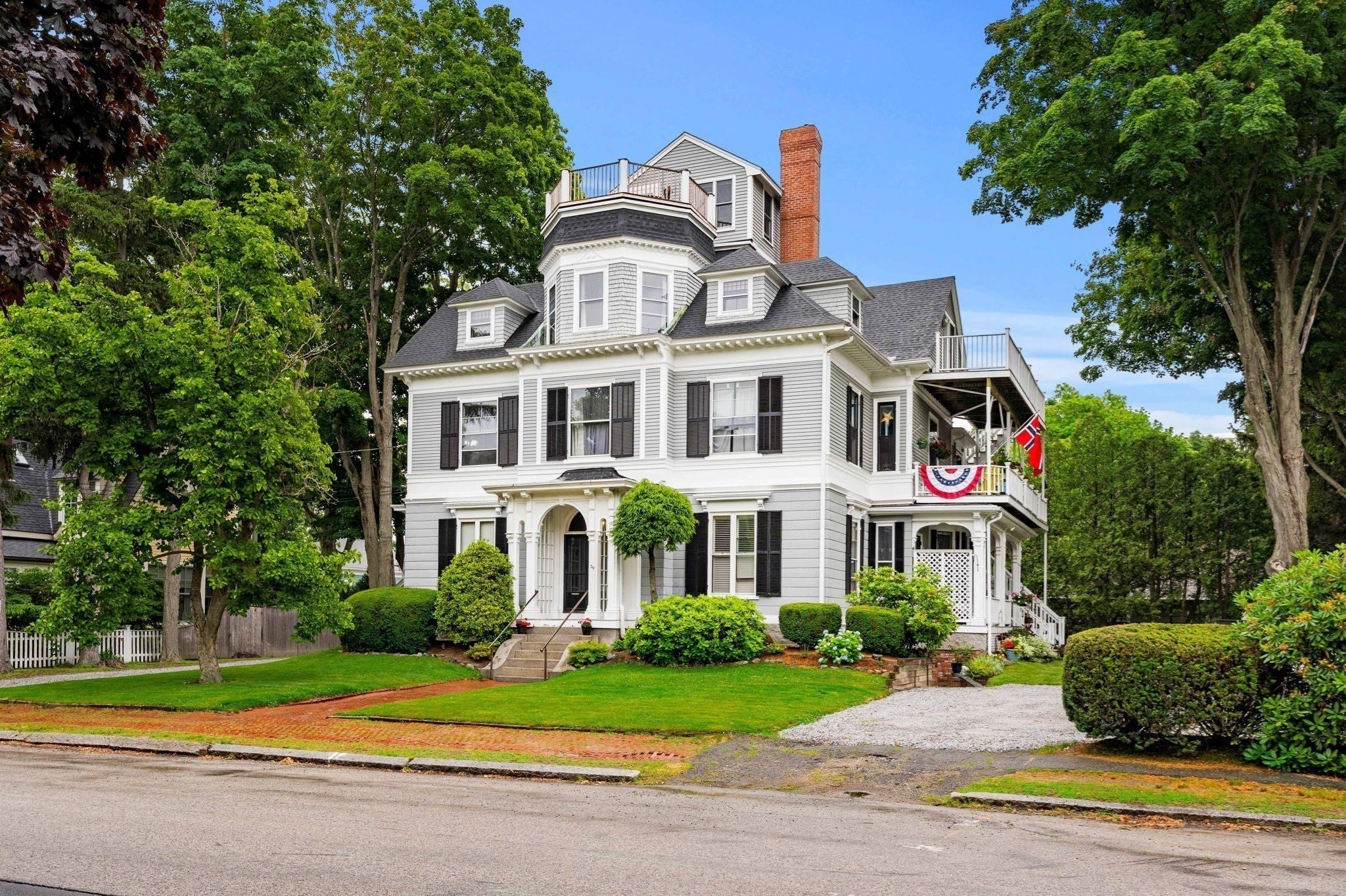 39 Broad St 5