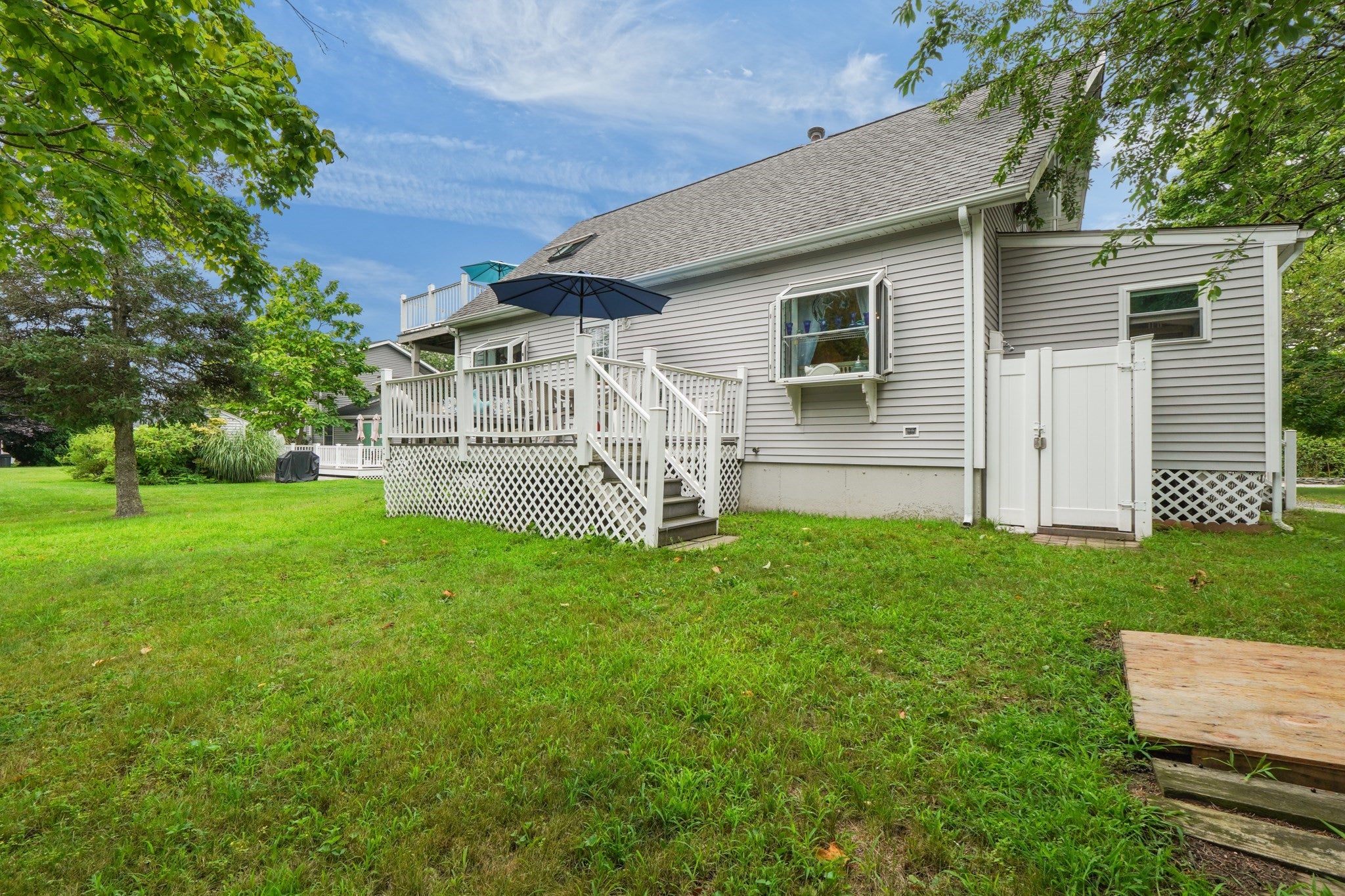 4 Melbourne Dr