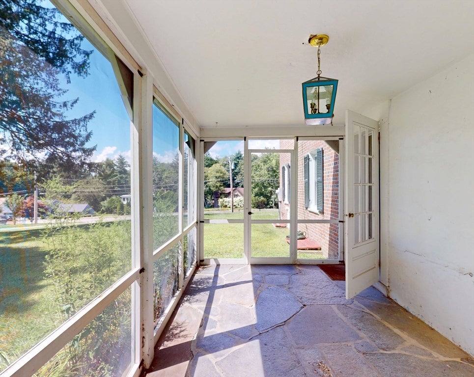 661 Bernardston Rd, Greenfield, MA Photo #10