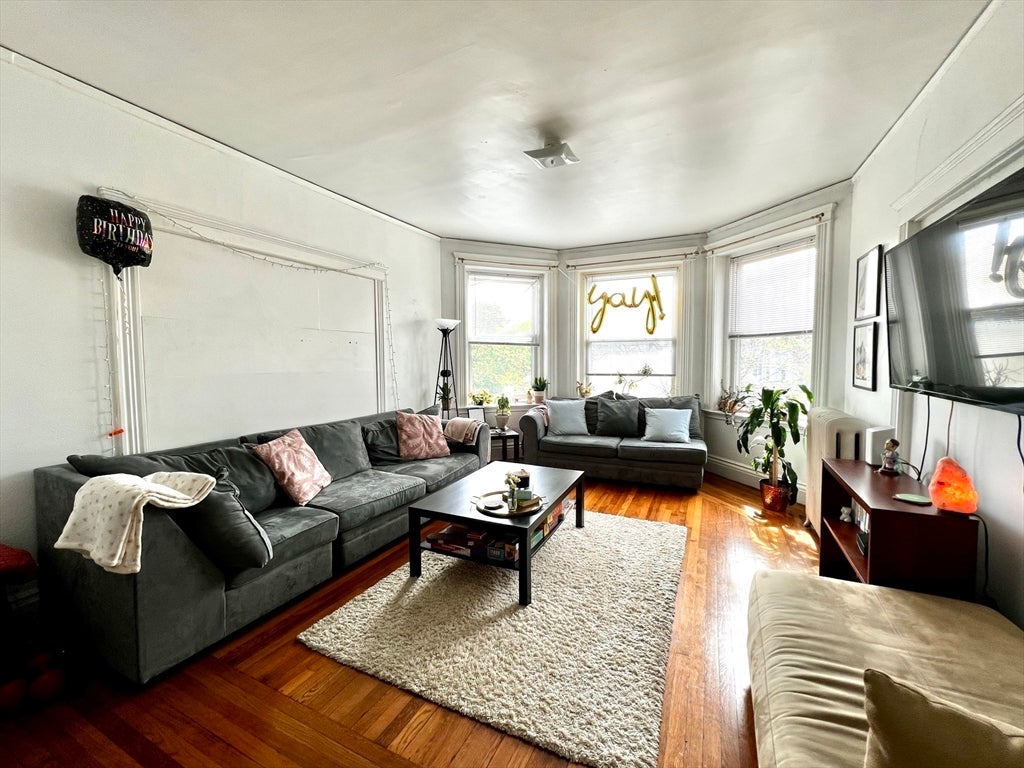 144 Coolidge Street #3, Brookline, MA, 144 Coolidge Street #3, Brookline, MA Photo #2