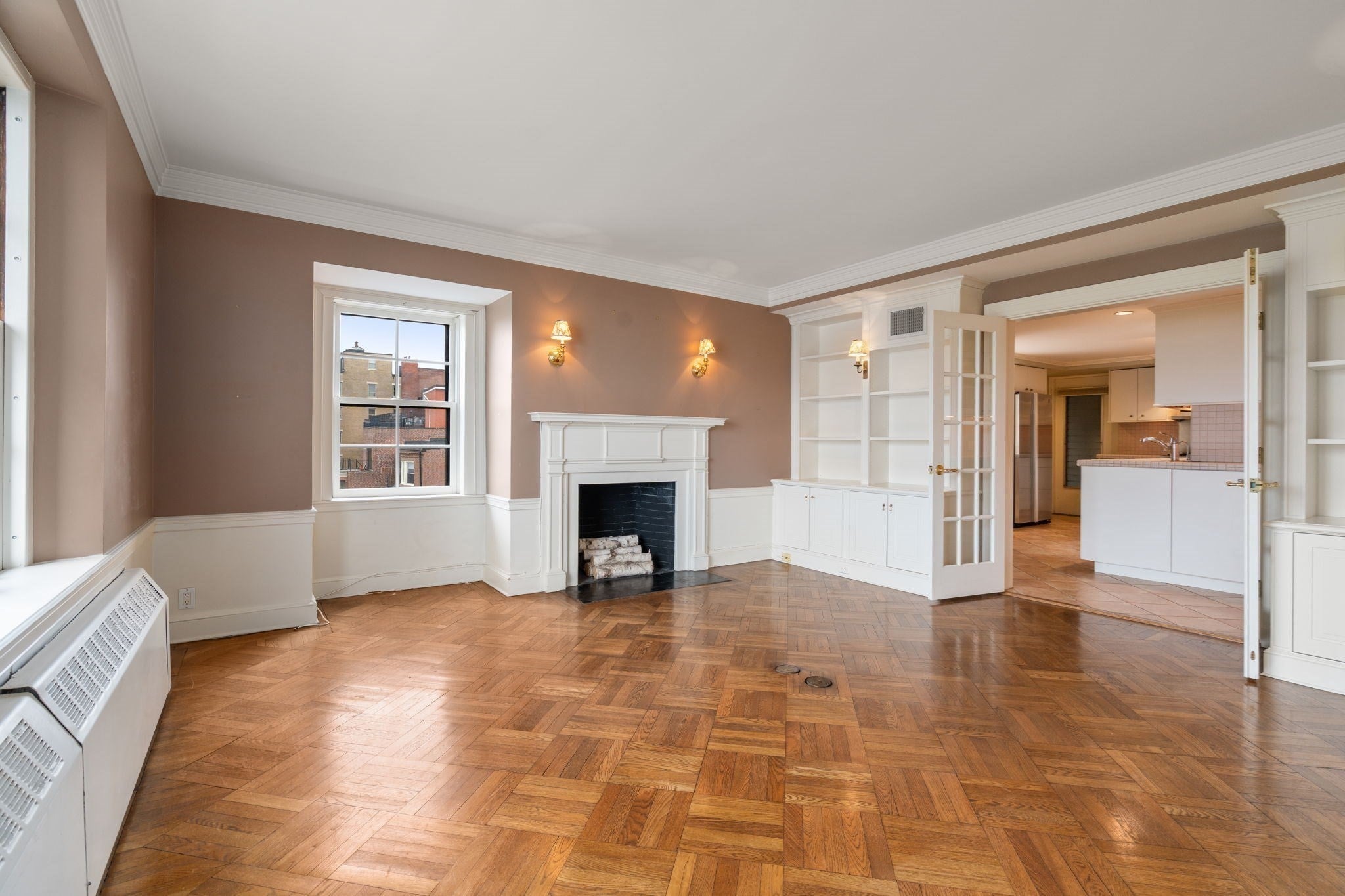 274 Beacon Street 8R
