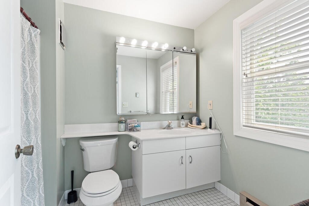 6 Angela Ln #6, Watertown, MA, 6 Angela Ln #6, Watertown, MA Photo #11