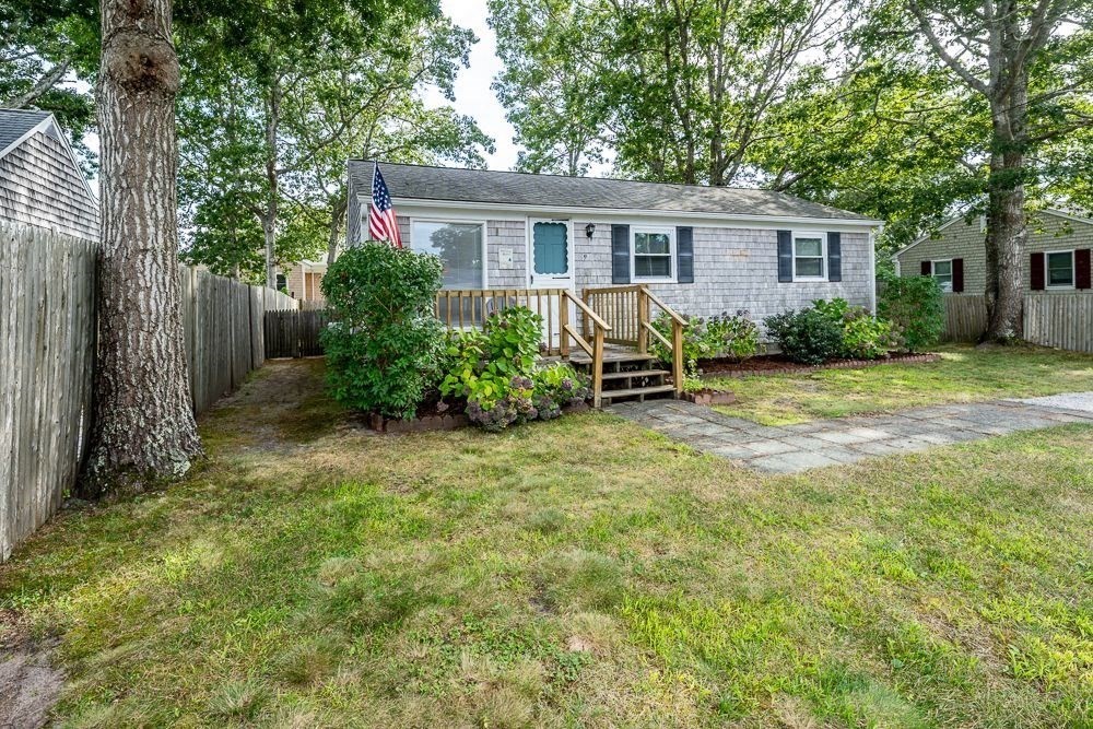 9 Cedar Street
