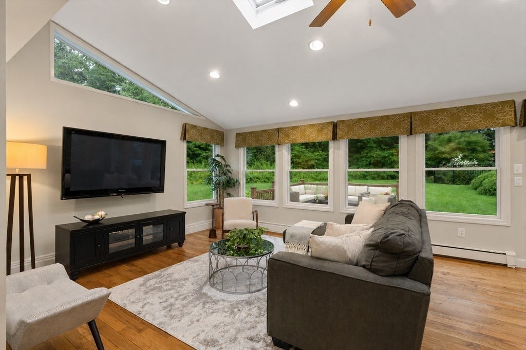 17 Noon Hill Avenue, Norfolk, MA, 17 Noon Hill Avenue, Norfolk, MA Photo #16