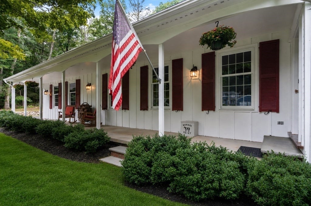 17 Noon Hill Avenue, Norfolk, MA, 17 Noon Hill Avenue, Norfolk, MA Photo #6