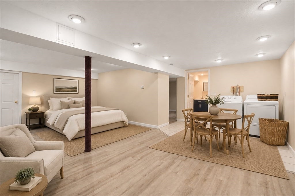 17 Noon Hill Avenue, Norfolk, MA, 17 Noon Hill Avenue, Norfolk, MA Photo #32
