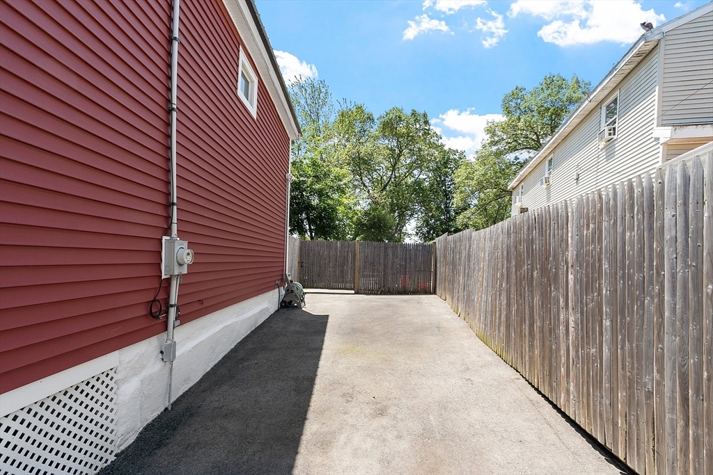 18 Doyle Street