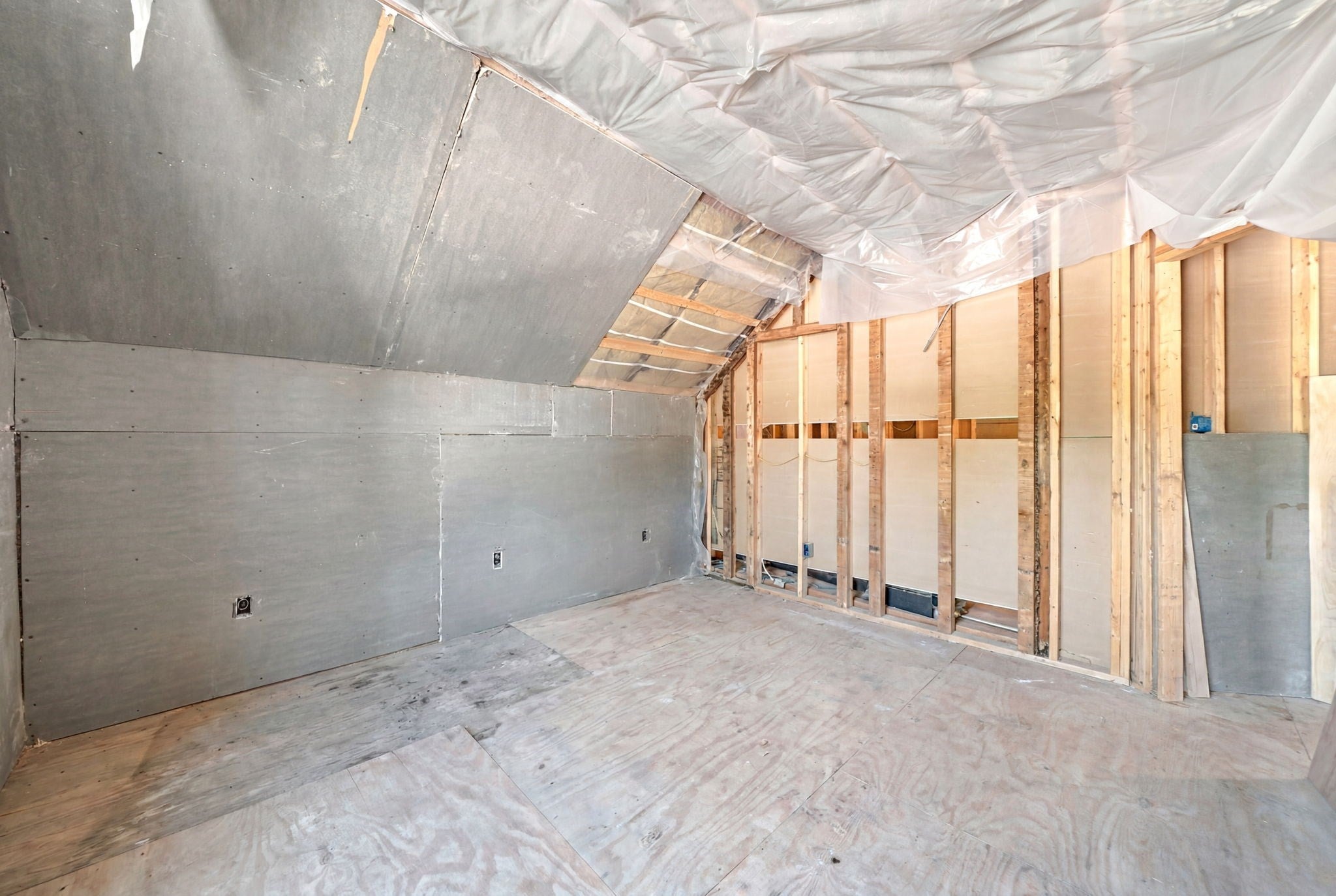 335 North Washington St, North Attleboro, MA, 335 North Washington St, North Attleboro, MA Photo #21
