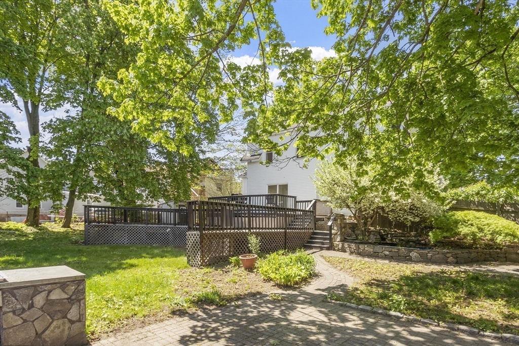 36 Chestnut St, Marlborough, MA Photo #23