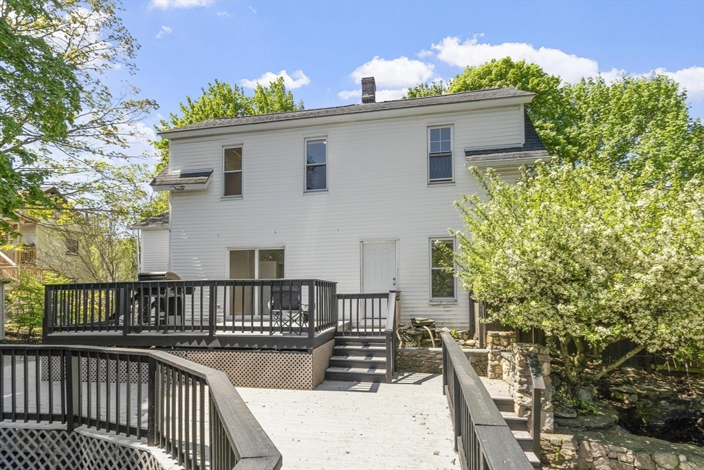 36 Chestnut St, Marlborough, MA Photo #21