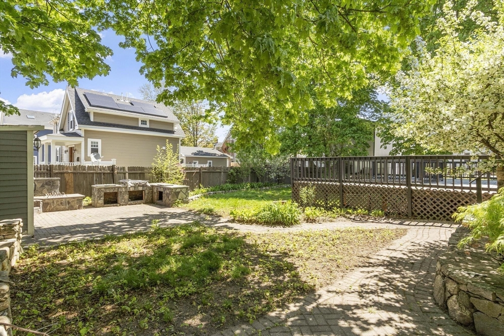 36 Chestnut St, Marlborough, MA Photo #24