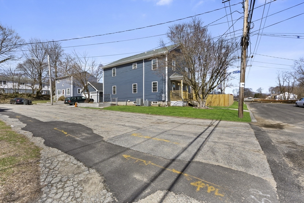 14 South Fairview