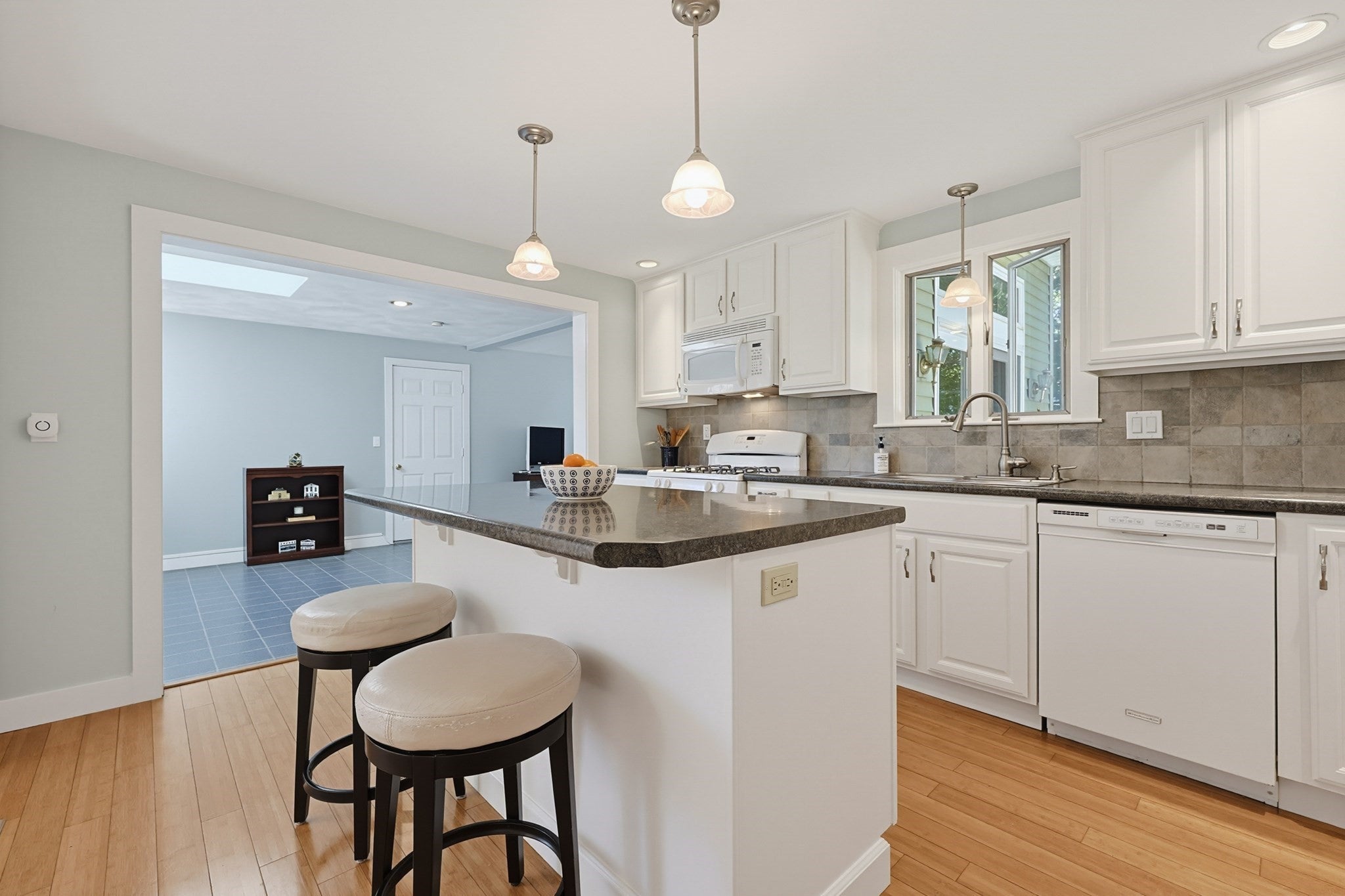 80 Pearl Street, Holliston, MA Photo #6