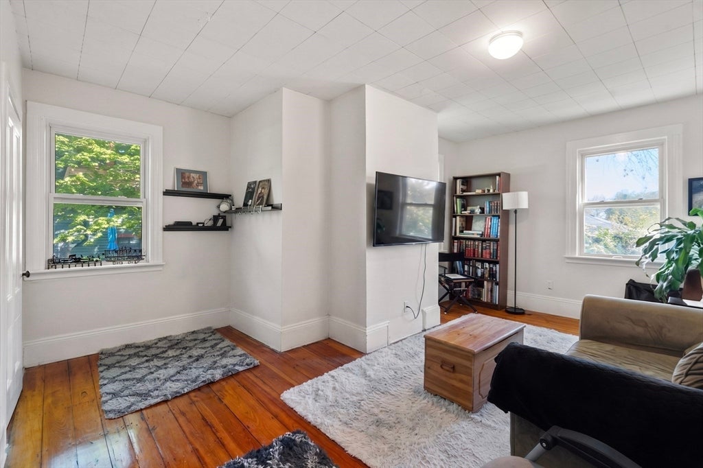 14 Gordon St, Boston, MA Photo #29
