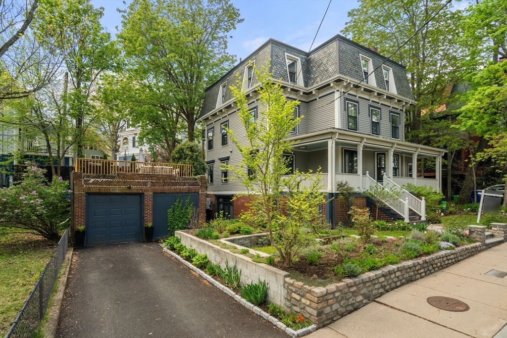 14 Gordon St, Boston, MA Photo #2