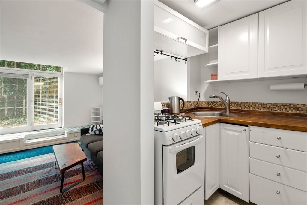 14 Gordon St, Boston, MA Photo #26
