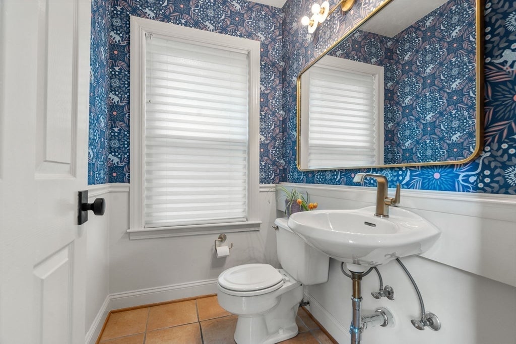 14 Gordon St, Boston, MA Photo #12