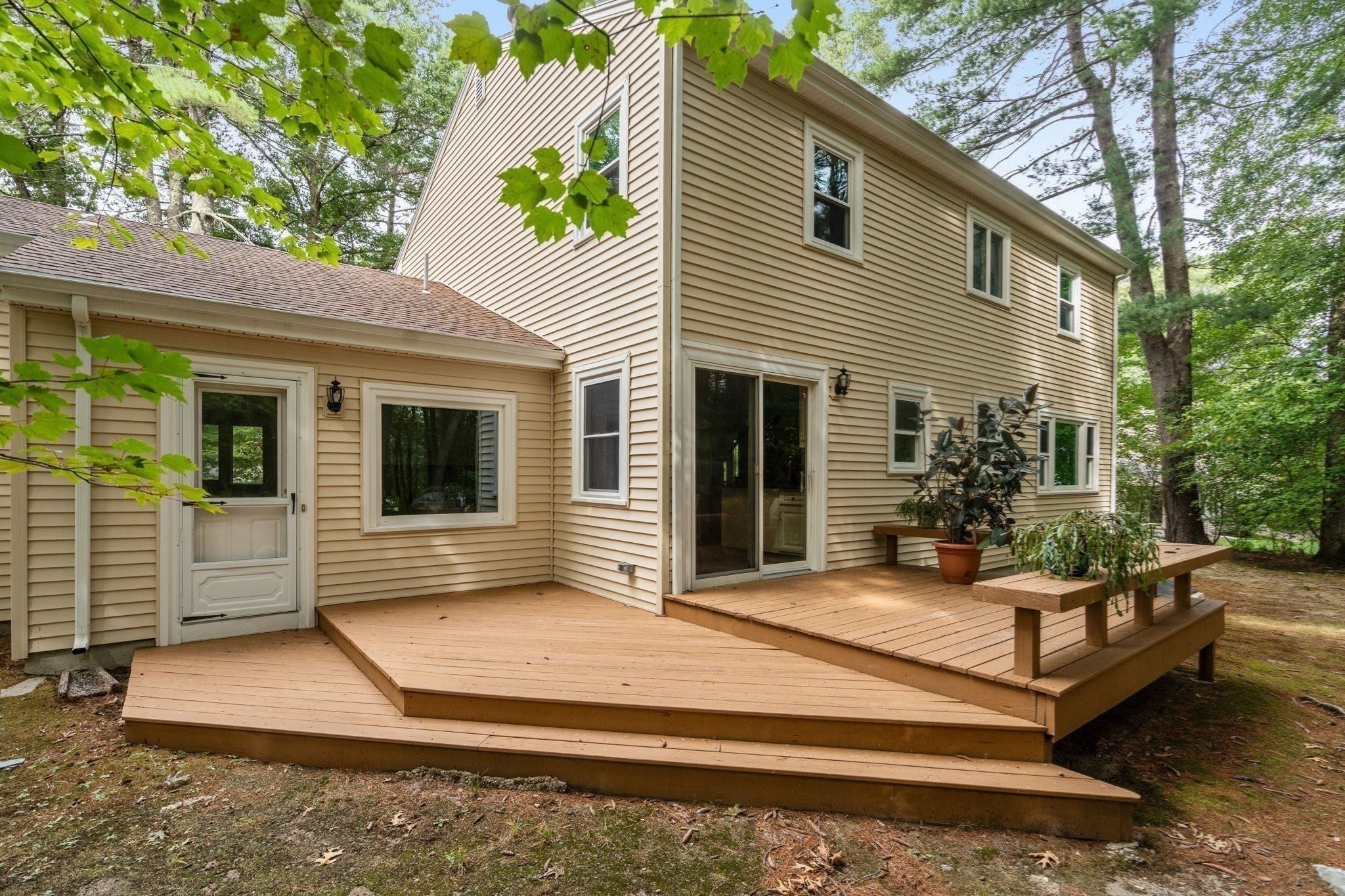 41 Old Stagecoach Rd, Bedford, MA, 41 Old Stagecoach Rd, Bedford, MA Photo #2