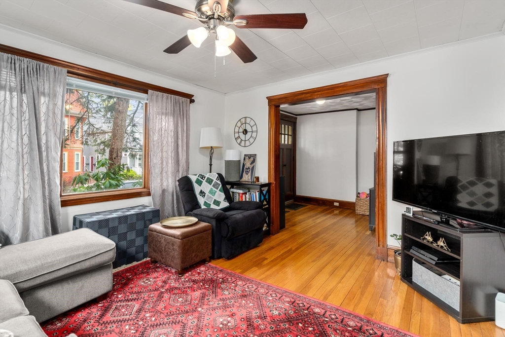 14-16 Field St