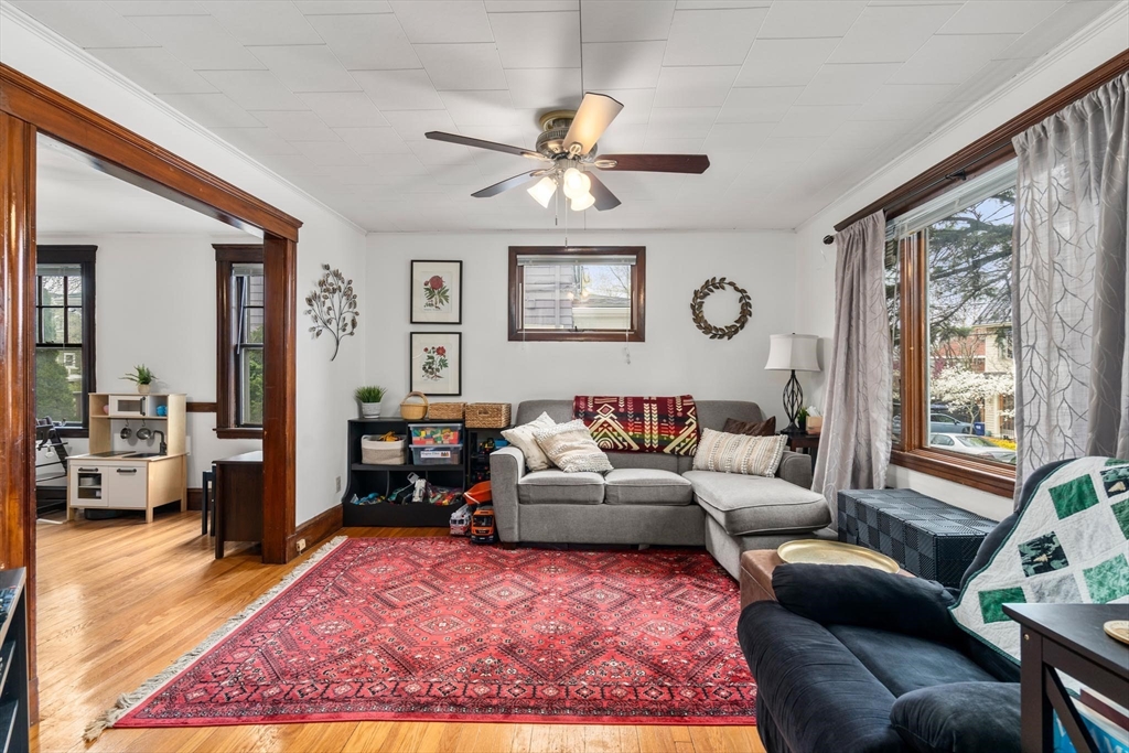 14-16 Field St