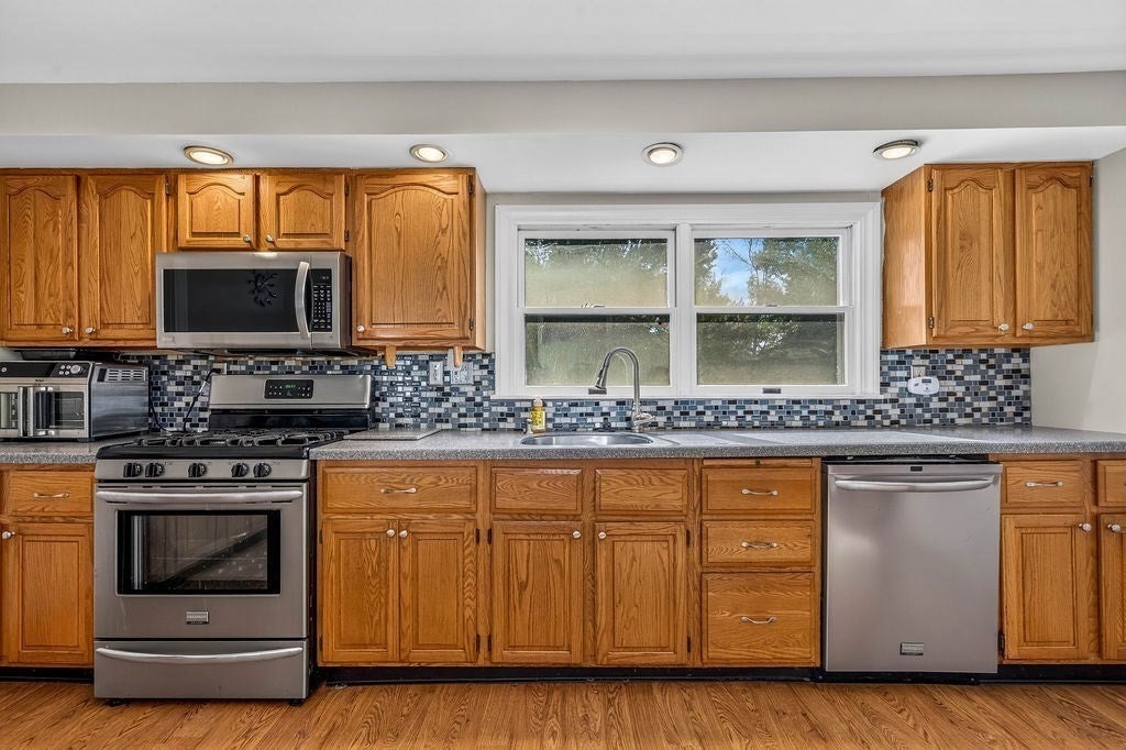 34 Trenton Road, Dedham, MA, 34 Trenton Road, Dedham, MA Photo #12