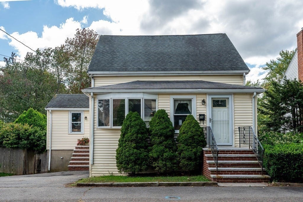 Photo of 34 Trenton Road, Dedham, MA
