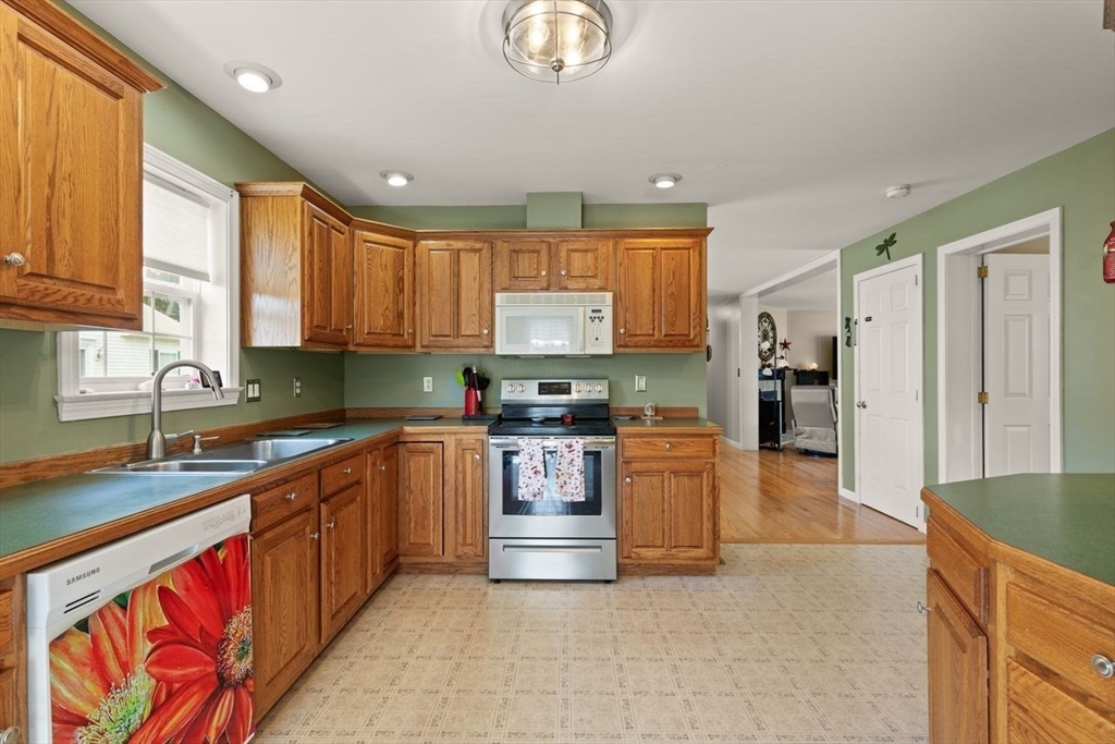 14 Mountain Ash Rd. 14