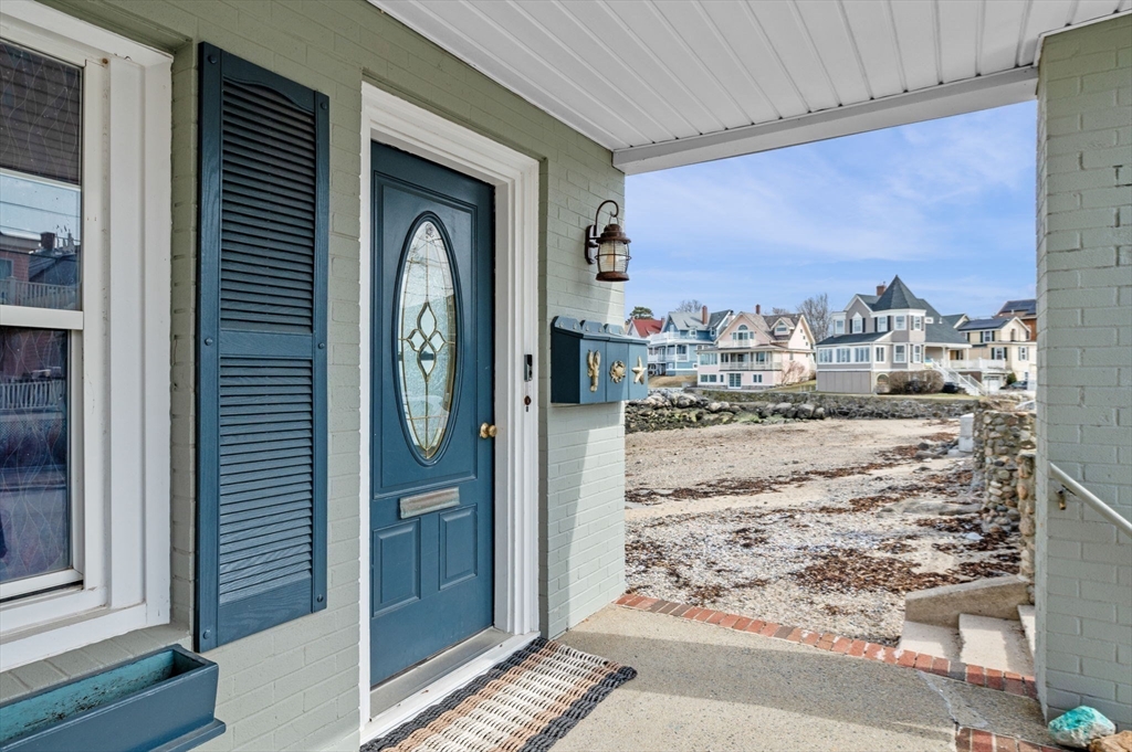 23 Beach Ave 1
