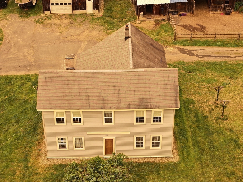 271 Lower Road