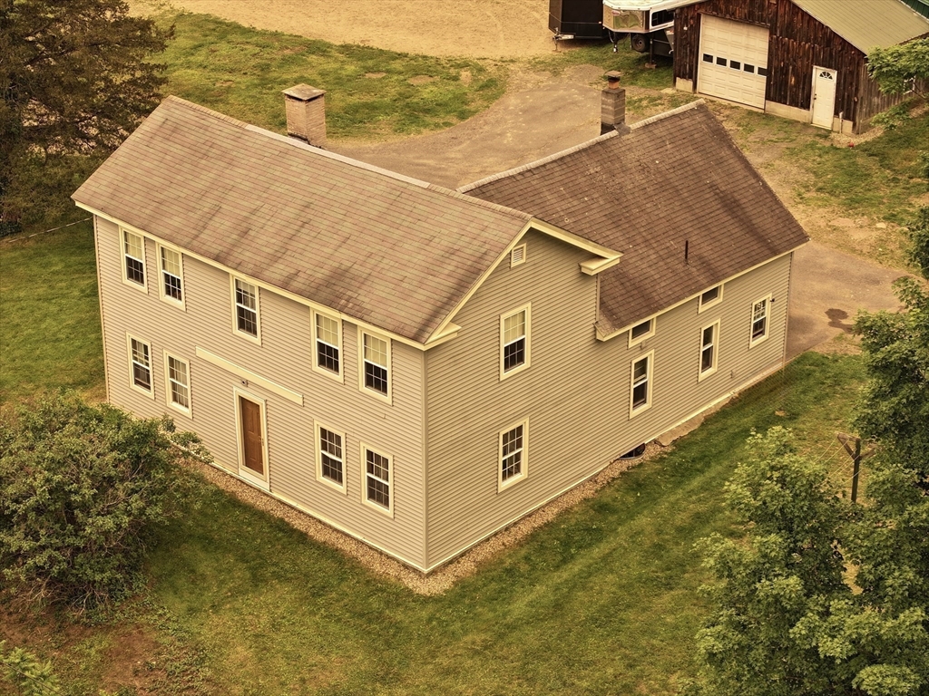 271 Lower Road