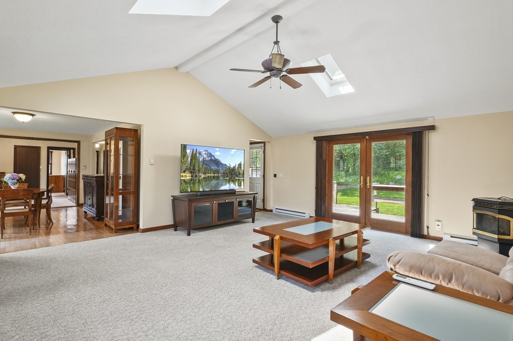 4 Chestnut Drive