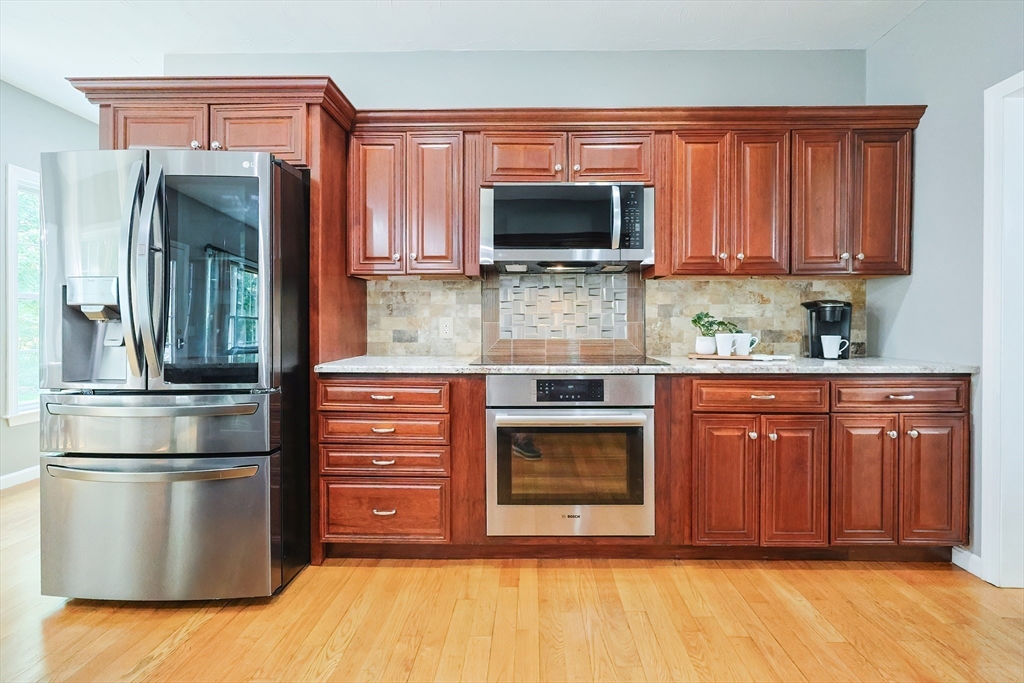 15 William Thorpe Cir