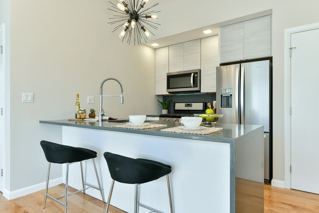 Photo of 87 Parker St, Chelsea, MA