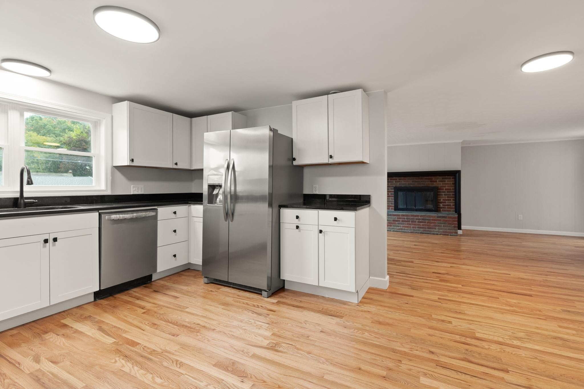 35-37 Buco Ave, Methuen, MA Photo #14