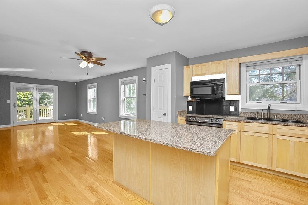 81 Beecher Pl #81, Newton, MA, 81 Beecher Pl #81, Newton, MA Photo #6