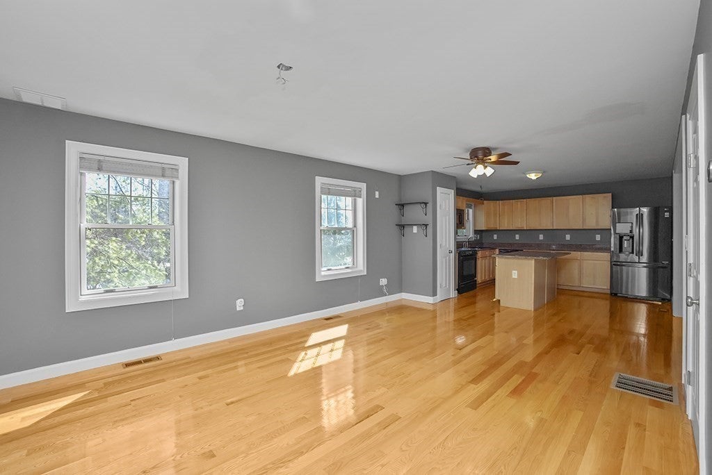 81 Beecher Pl #81, Newton, MA, 81 Beecher Pl #81, Newton, MA Photo #9