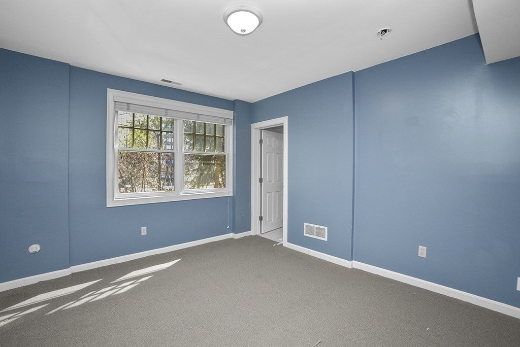 81 Beecher Pl #81, Newton, MA, 81 Beecher Pl #81, Newton, MA Photo #31