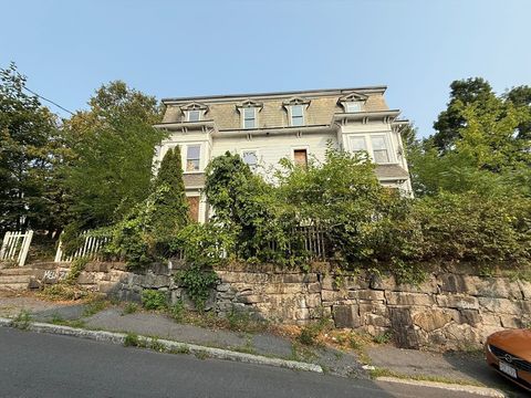 13-15 Chestnut St Fitchburg MA 01420