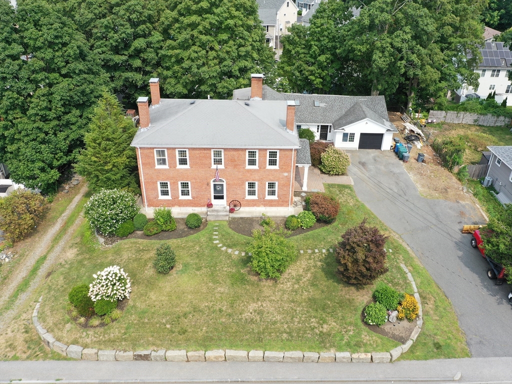 457 Lincoln Street