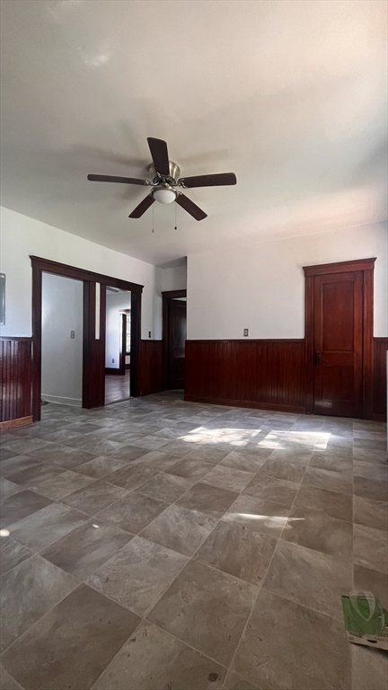 125 Main St 1