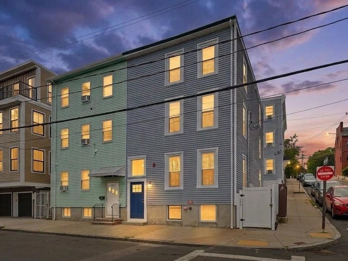 153 Everett Street