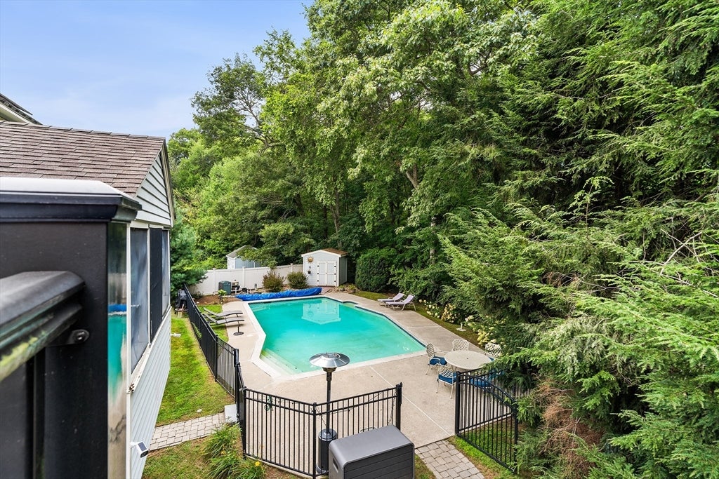 16 Jasmine Rd, Medway, MA Photo #29
