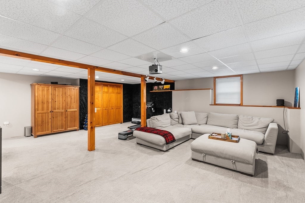 16 Jasmine Rd, Medway, MA Photo #24