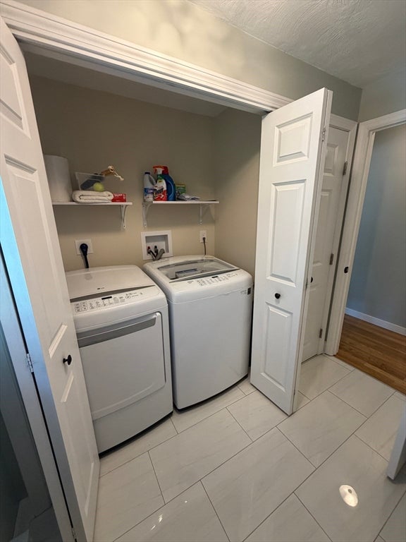 4 Robertson Rd, Auburn, MA, 4 Robertson Rd, Auburn, MA Photo #13