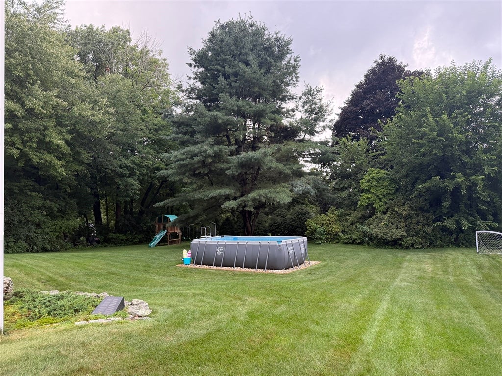 4 Robertson Rd, Auburn, MA, 4 Robertson Rd, Auburn, MA Photo #3