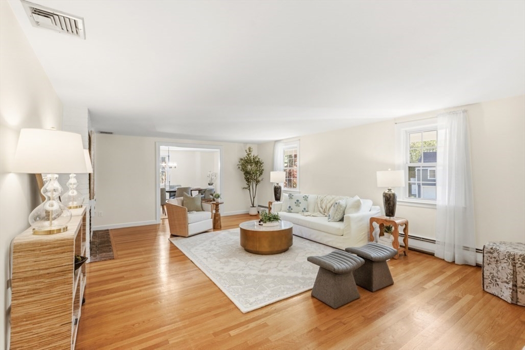 7 Longbow Circle, Lynnfield, MA, 7 Longbow Circle, Lynnfield, MA Photo #9