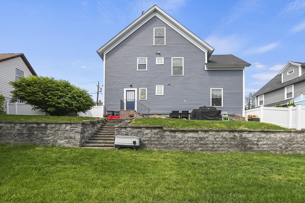 271 Haven St 271