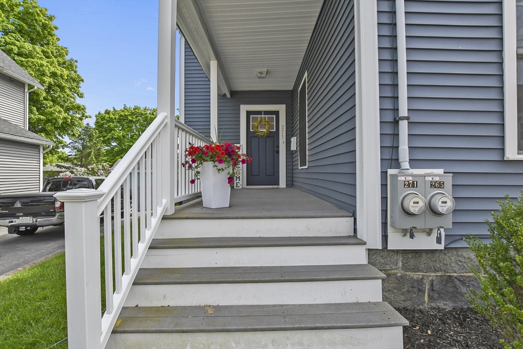 271 Haven St 271